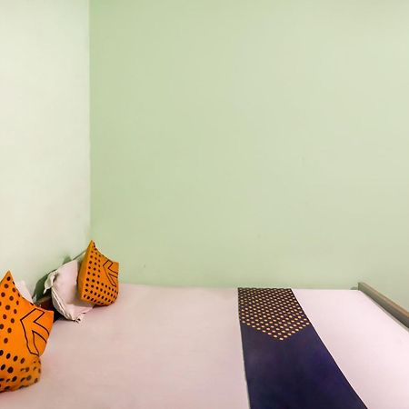 Spot On Mishra Guest House Varanasi Luaran gambar