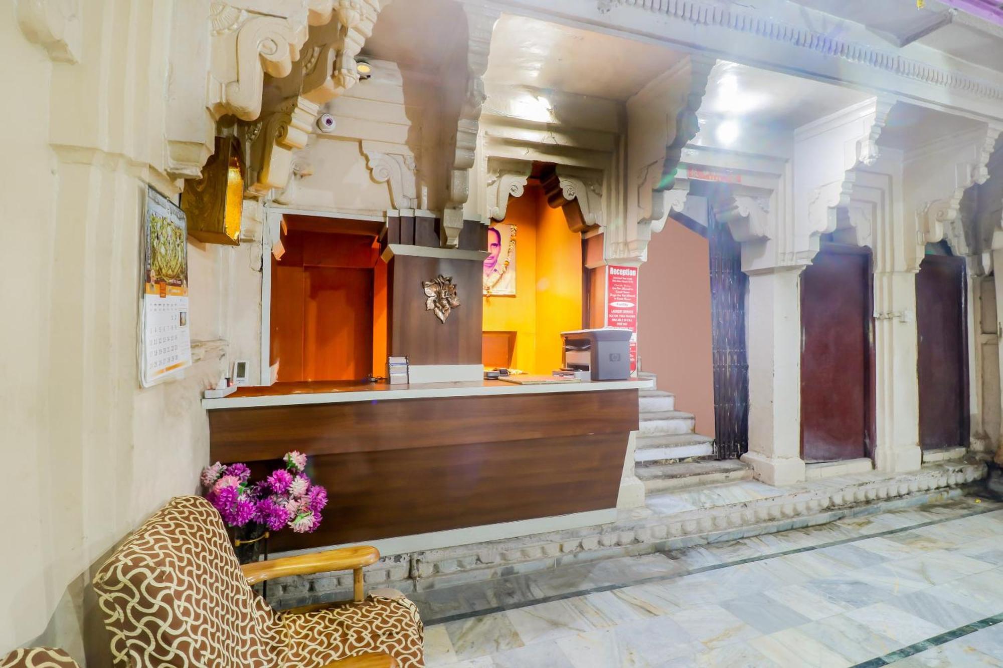 Spot On Mishra Guest House Varanasi Luaran gambar